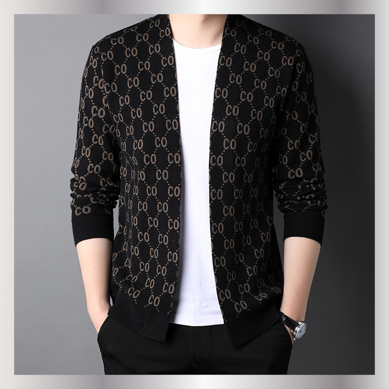 Men's Knitted Cardigan Coat Image 10