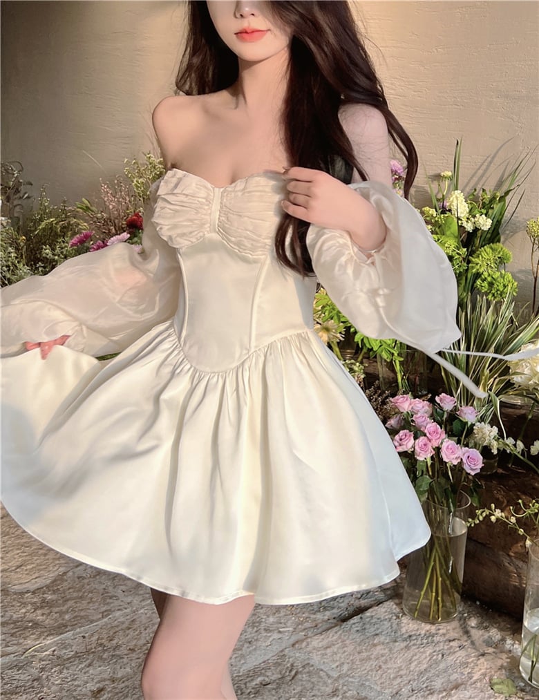 White Bubble Long Sleeve Dress
