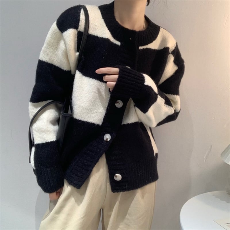 Women's Loose Check Sweater Coat - Image 5