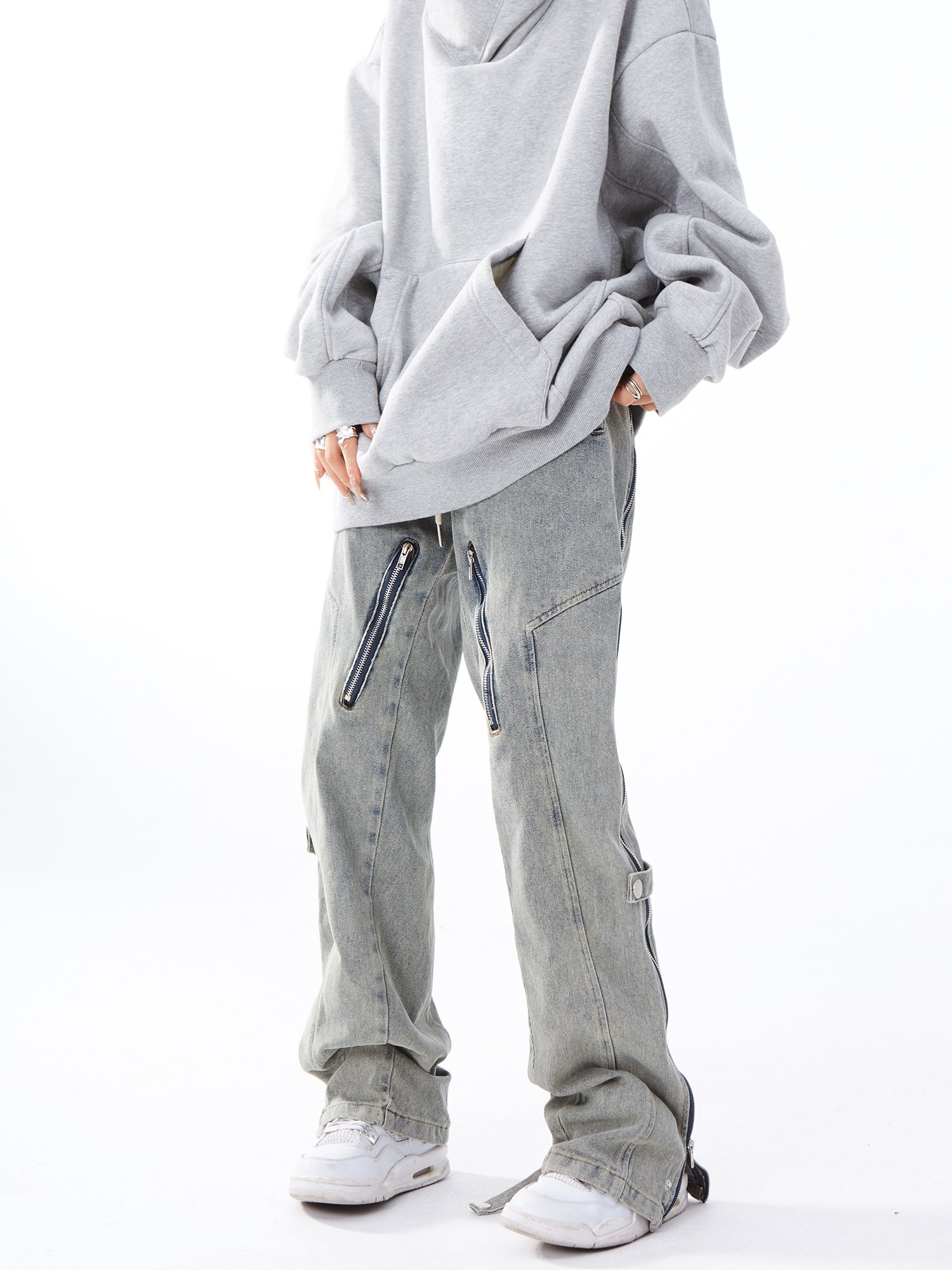 Niche Distressed Wash Jeans 2