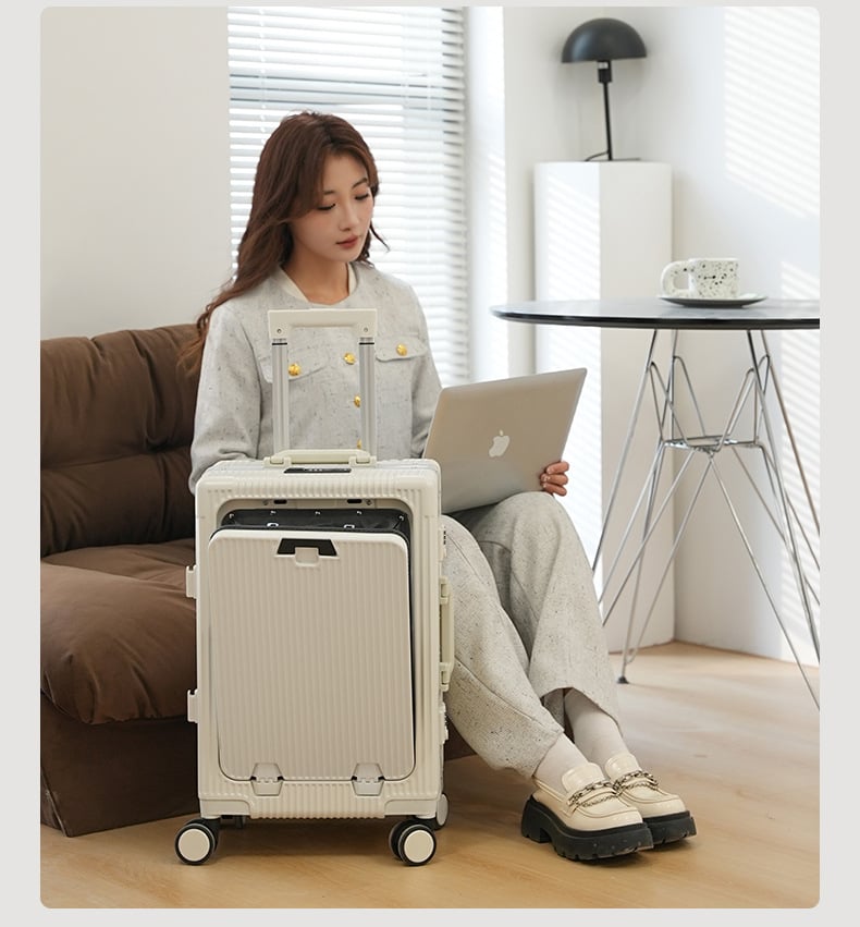Aluminum Frame Luggage Image 9