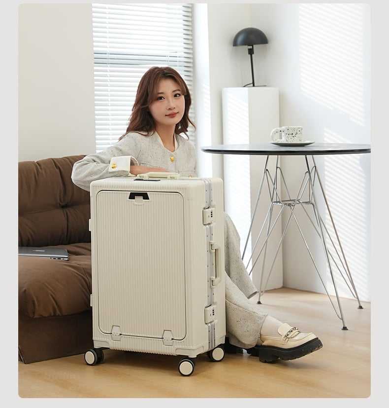 Aluminum Frame Luggage Image 10