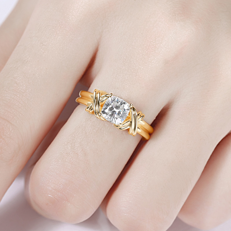 Interwoven Pattern Spot Drill Ring - Close-up
