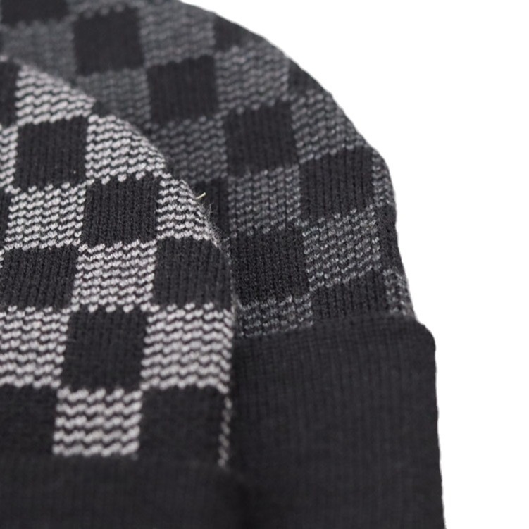 Chessboard Plaid Knitted Hat - Style View 2