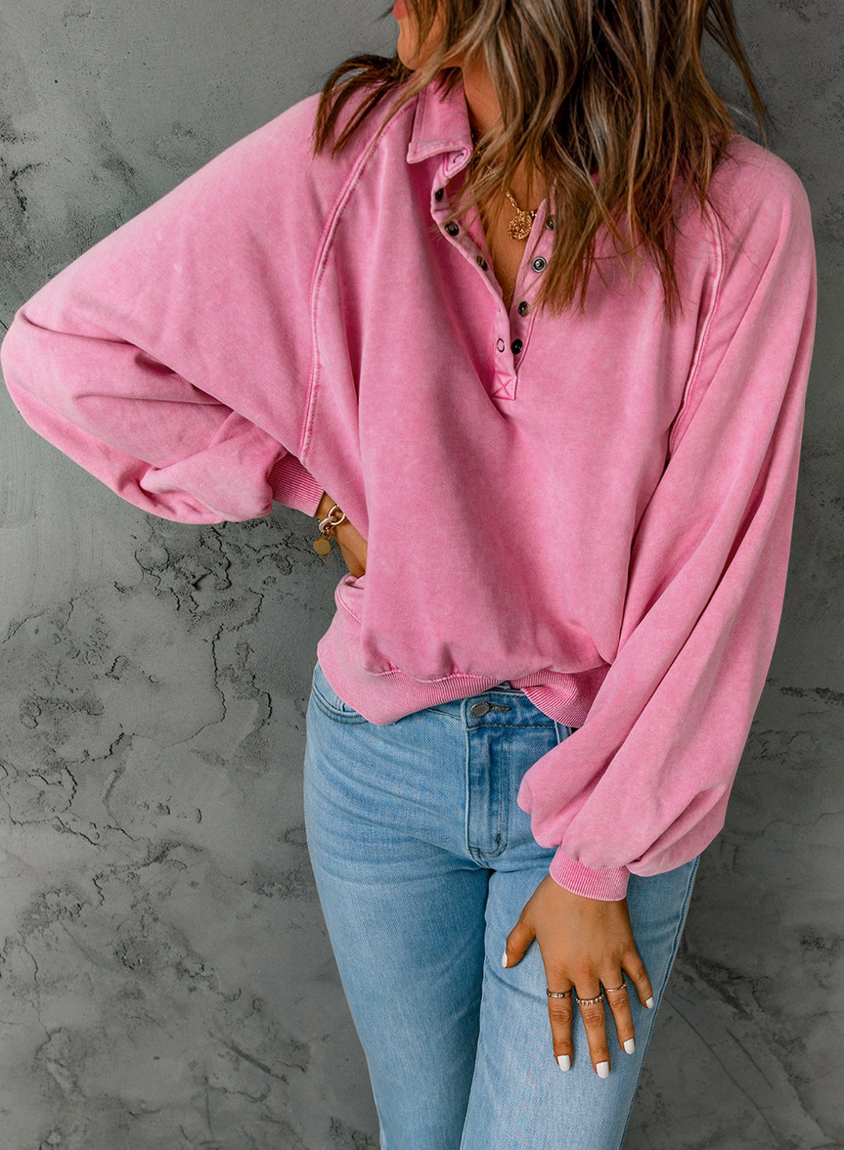 Blue-dyed V-neck Pullover Sweatshirt