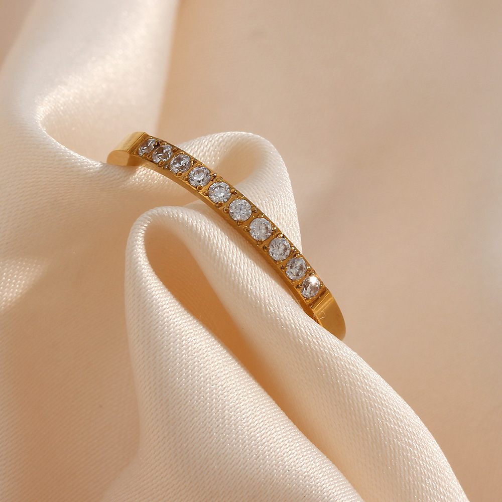 Sage Gold Ring Image 6