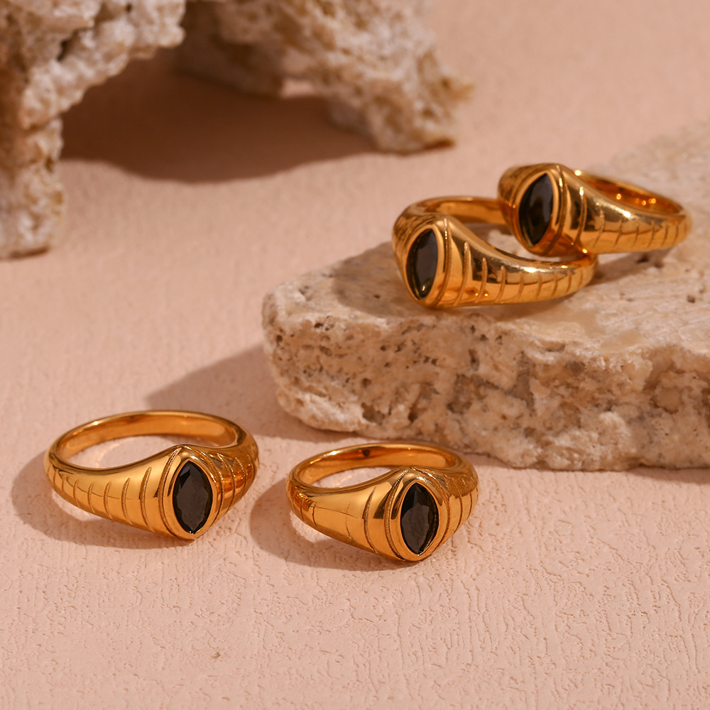 Vintage Ring 6