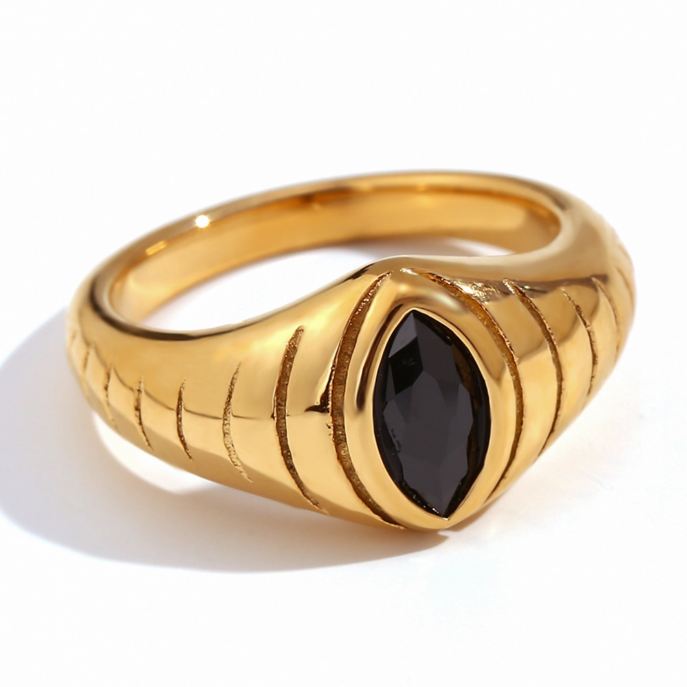 Vintage Ring 3