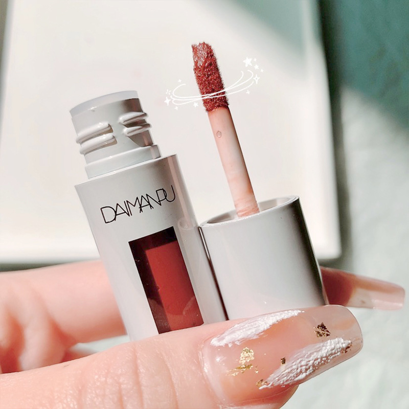 Soft Fog Matte Lip Lacquer Swatch