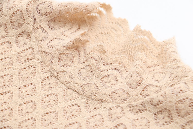 Loose Plus Size Women's Fleece Half Turtleneck Lace T-shirt 8