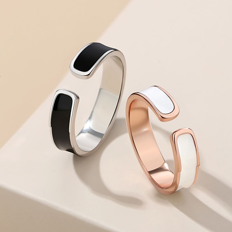 Black and White Couple Open Ring - Variation 3