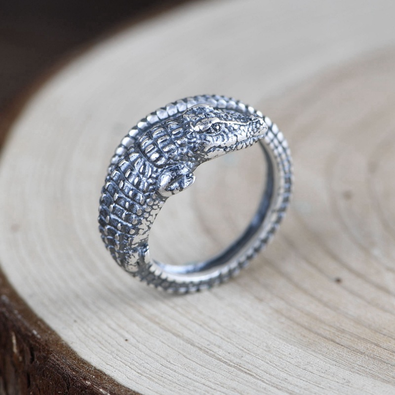 Crocodile Silver Ring Image 5
