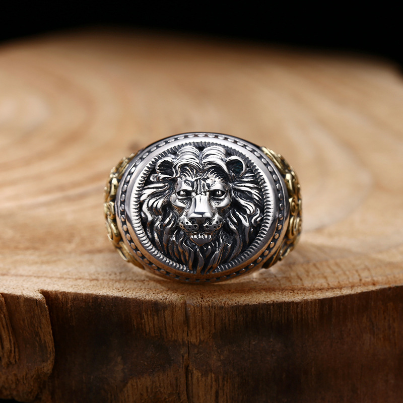 Lion Vintage Distressed Ring Image 1