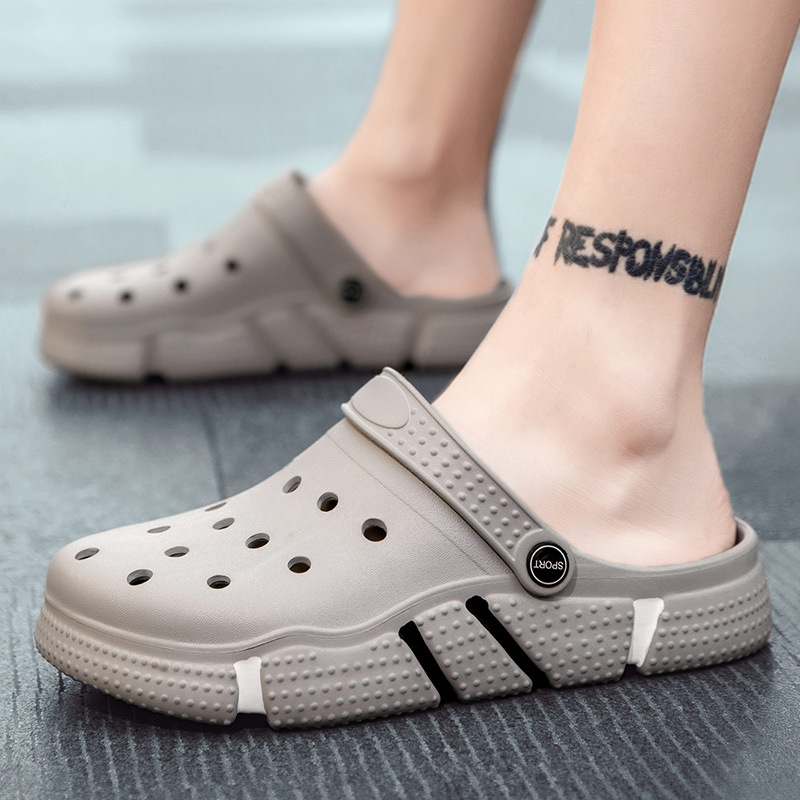Trendy Sandals Image 8
