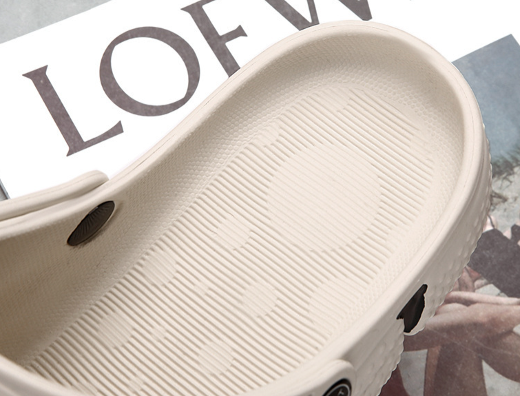 Trendy Sandals Image 10