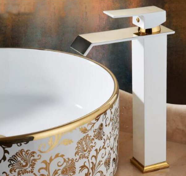Basin Faucet Image 3