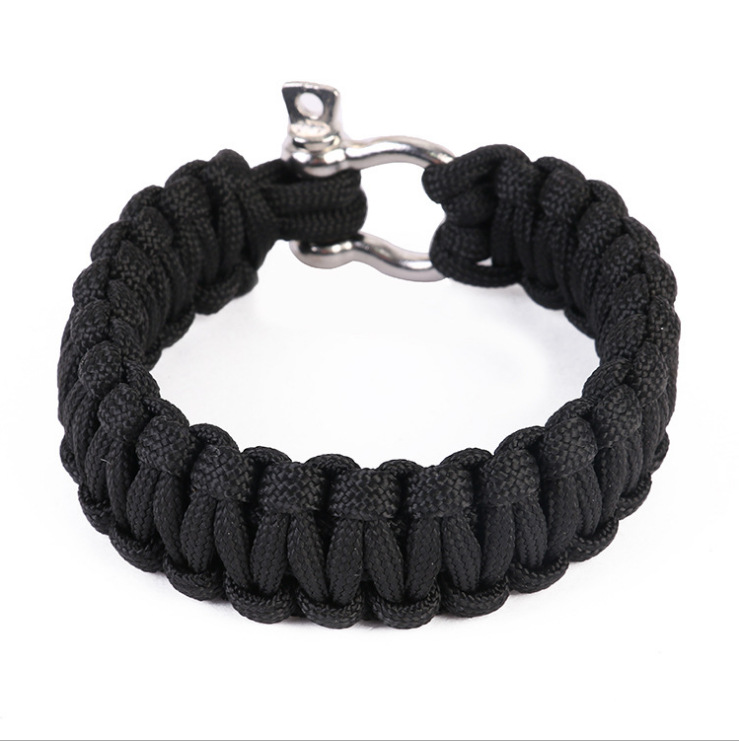 U-shaped Alloy Single Buckle Bracelet Image 2