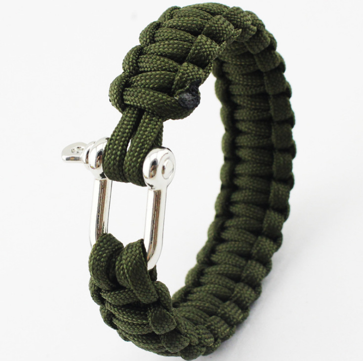 U-shaped Alloy Single Buckle Bracelet Image 5