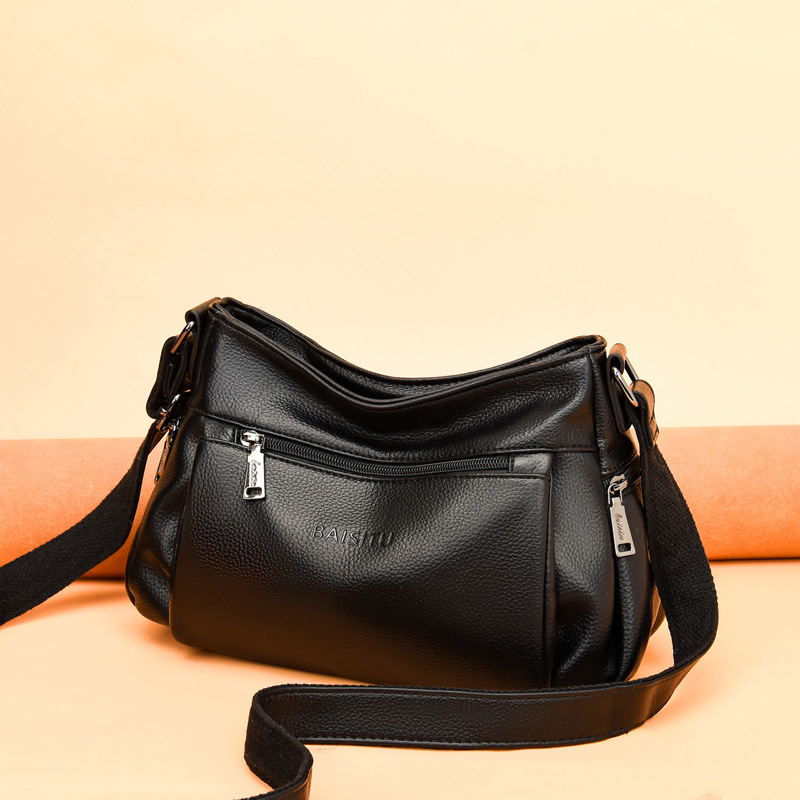 Pleated Simple One-shoulder Bag 5