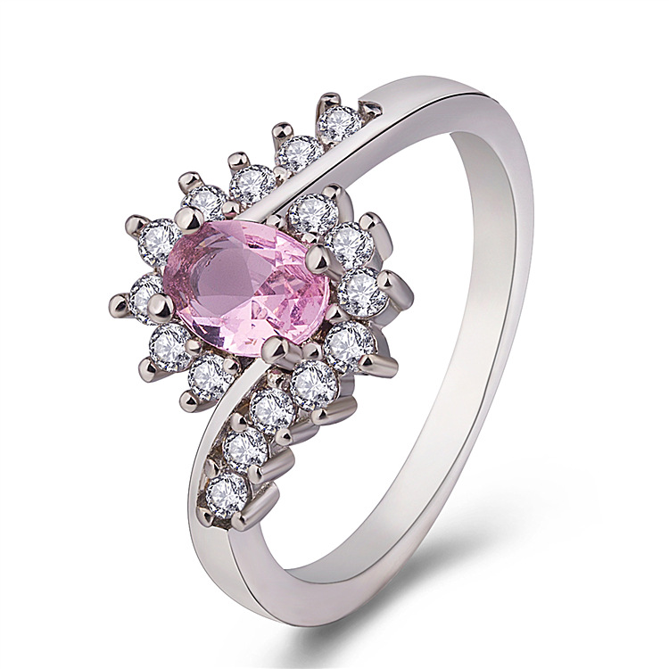 Elegant Ring Image 3