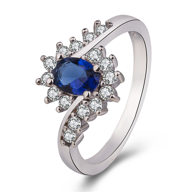 Elegant Ring Image 5