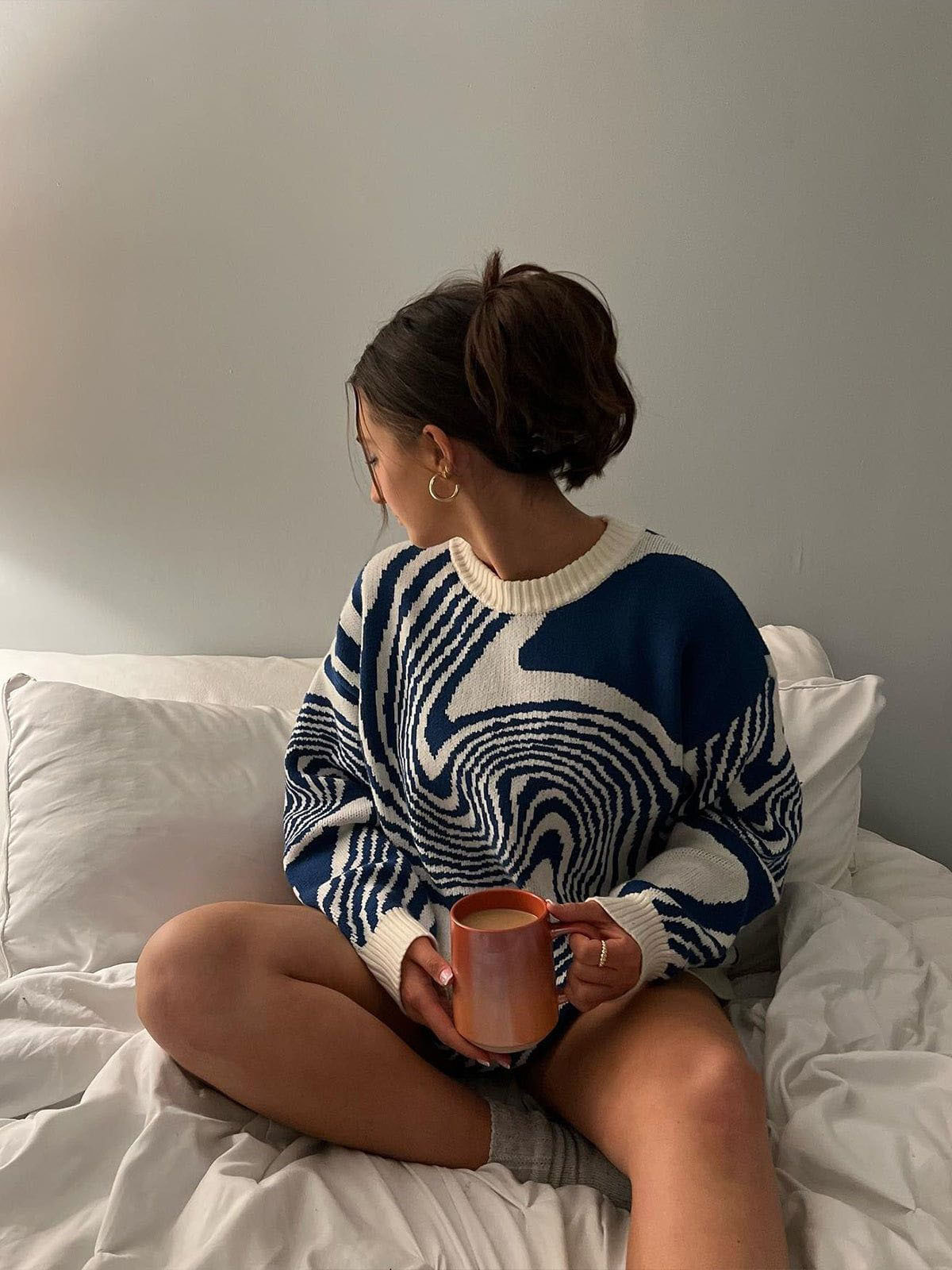 Geometric Ring Jacquard Round Neck Sweater Image 7