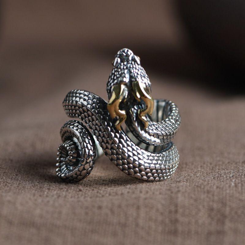 Dark Punk Snake Ring 1