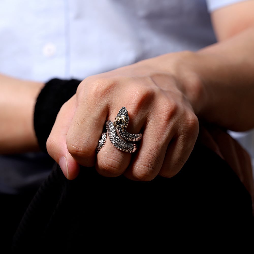 Dark Punk Snake Ring 3