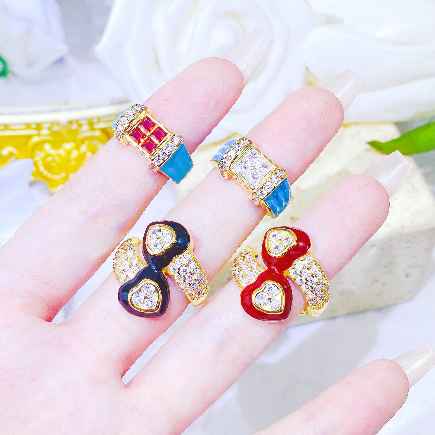 Women's Colored Drip Glaze Peach Heart Ring Image 2