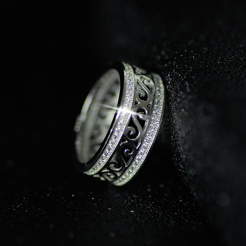 Women's 8mm Vintage Ring - Image 8