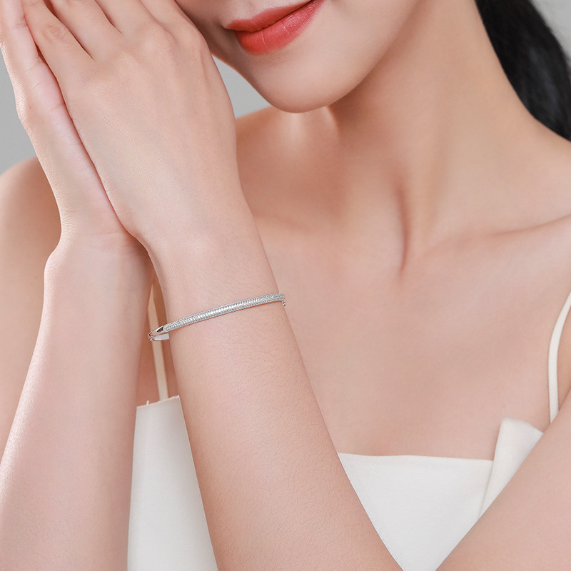 Simple All-match Bracelet Image 4