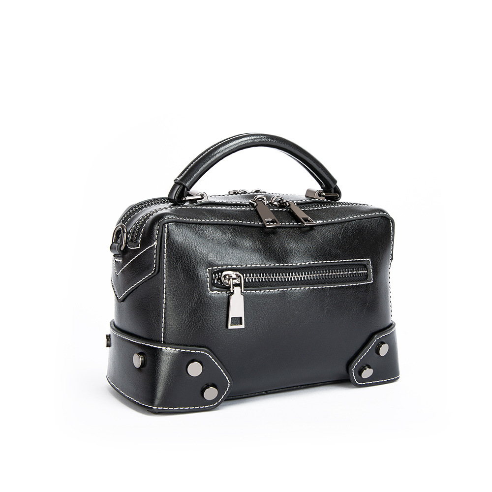 Leather Female Bag Image 3
