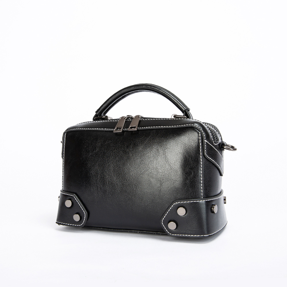 Leather Female Bag Image 5