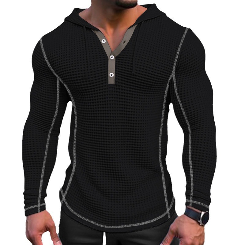 Camiseta con capucha y botones tipo gofre para hombre
