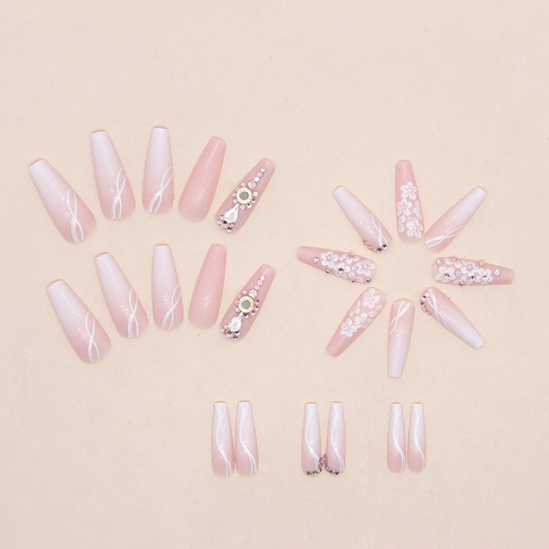 Stylish Gradient Nails