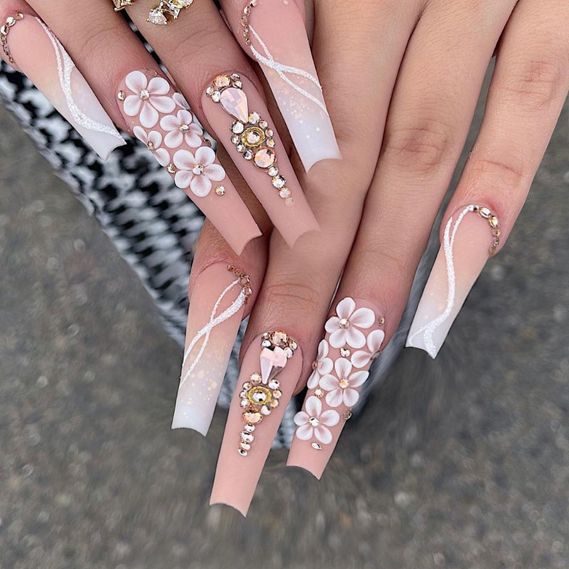 Long Ballet Gradient Glitter Nails