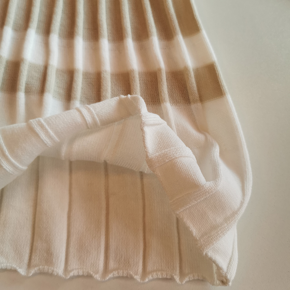 Dress Color Variation 4