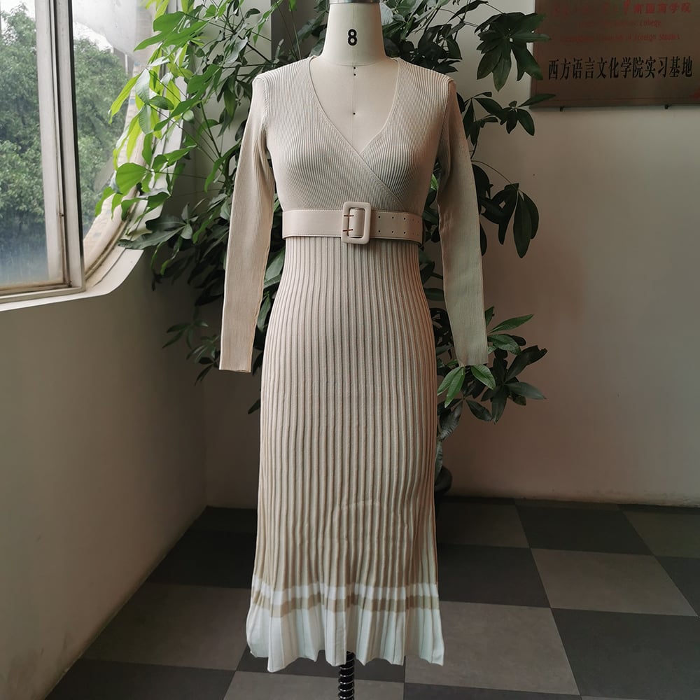 Dress Color Variation