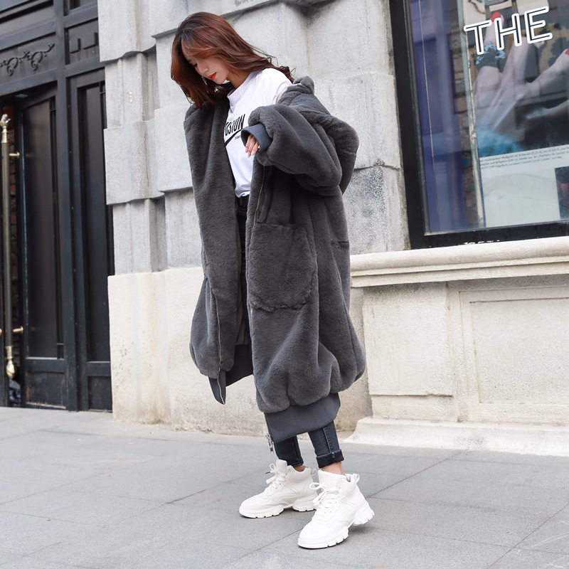 Fur Coat Image 3