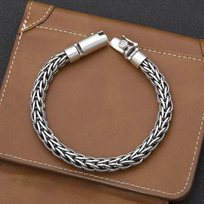 Hand-woven Thick Type Keel Bracelet 1