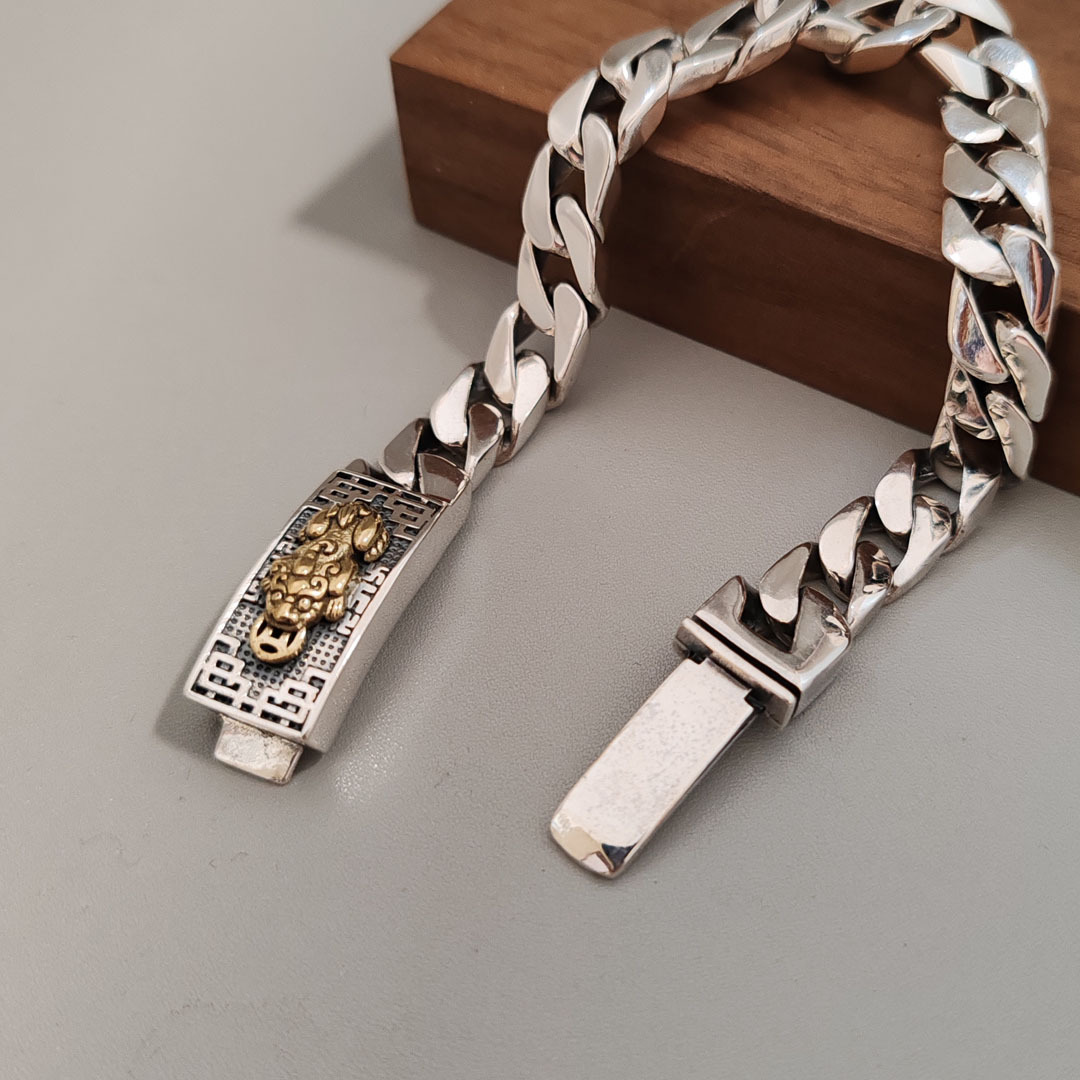 Stylish Silver Bracelet