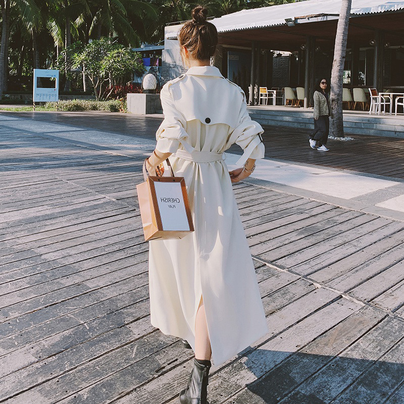 Windbreaker Outfit Inspiration