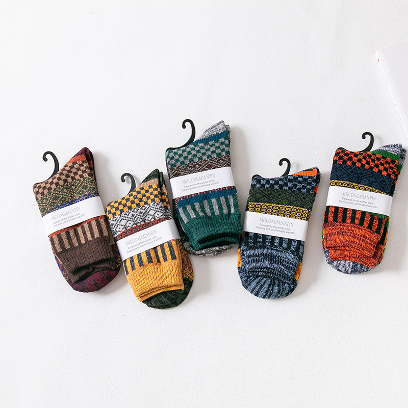 Men's Wool Socks Image 3