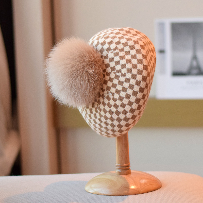 Wool Octagonal Small Square Grid Beret Image 2