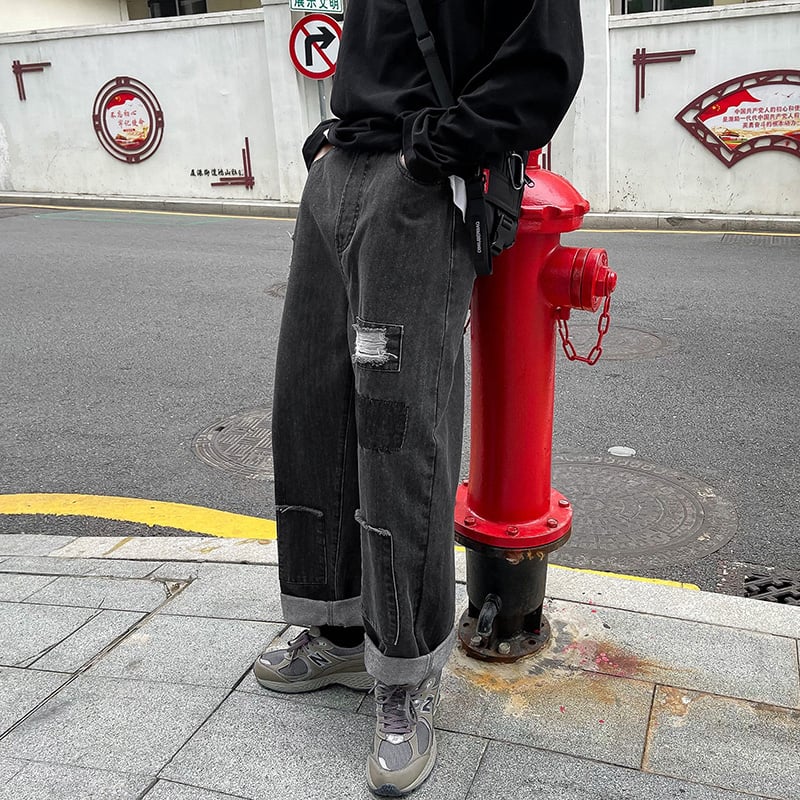 Ripped Jeans Image 3