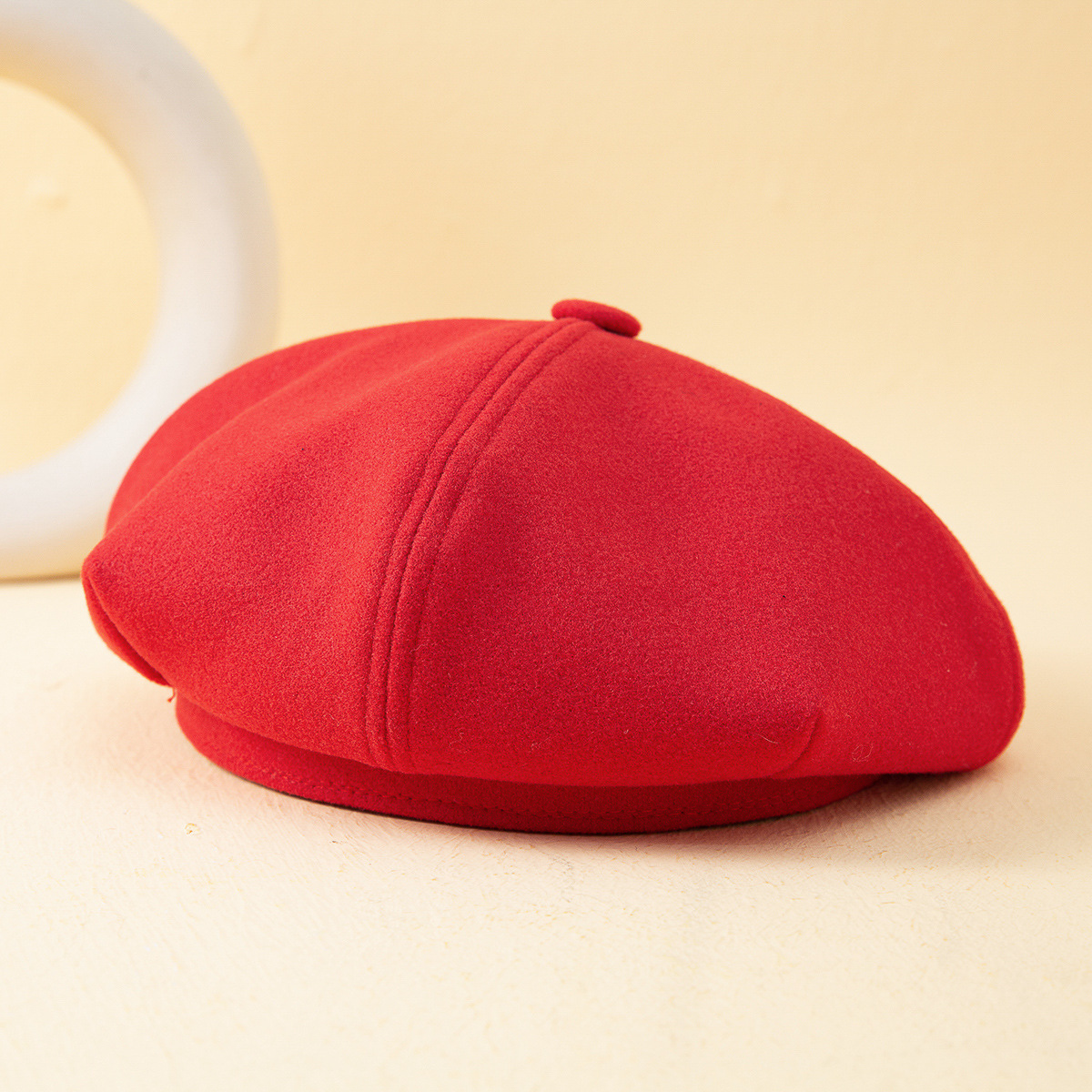 Women's Fashion Hat Image 3