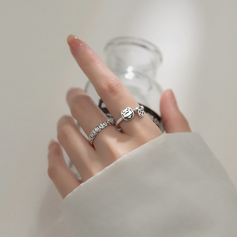 Lucky Cat Ring Image 5