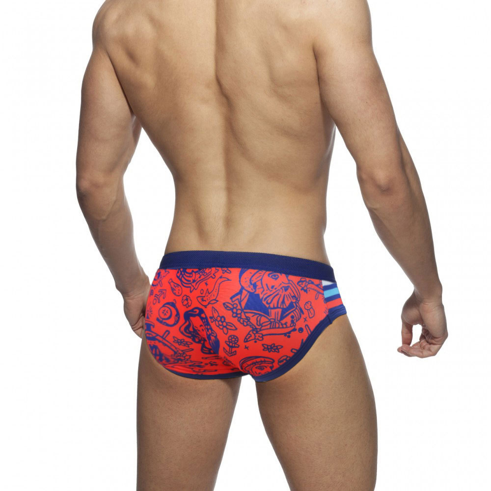 Briefs side view