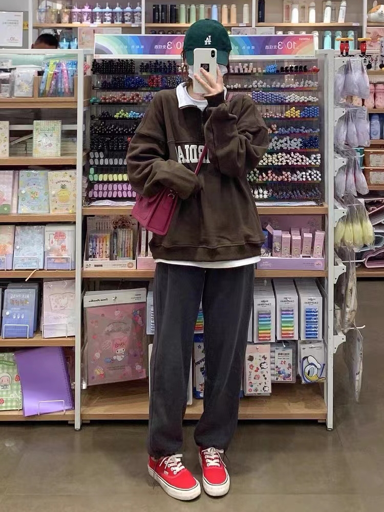 Sweater Image 5