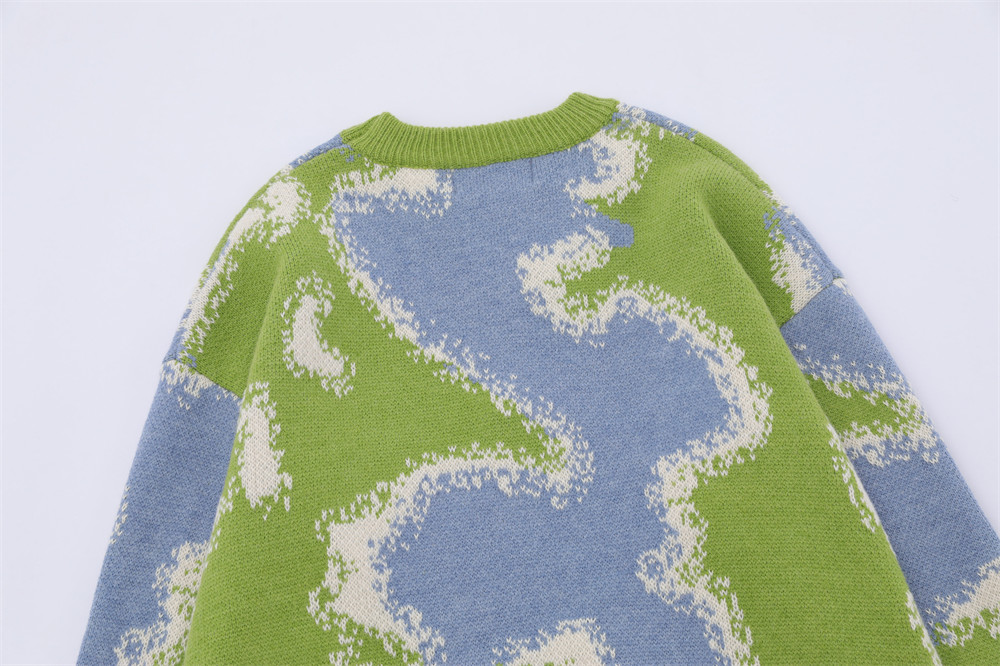 Sweater Image 8